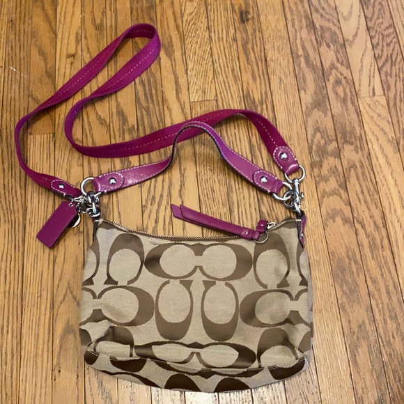 Coach purse - Picture 2 of 3